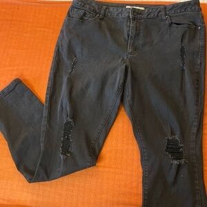 Black denim skinny jean size 16